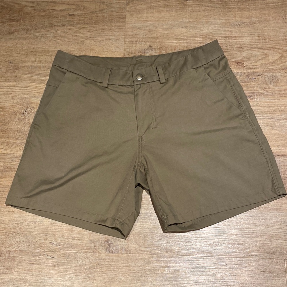 Lulu lemon shorts